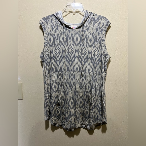 Lularoe Brittany size Medium - Picture 1 of 4